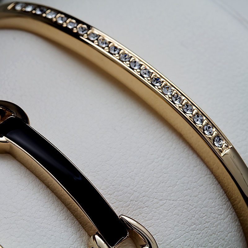 Anne Klein 1982BKST